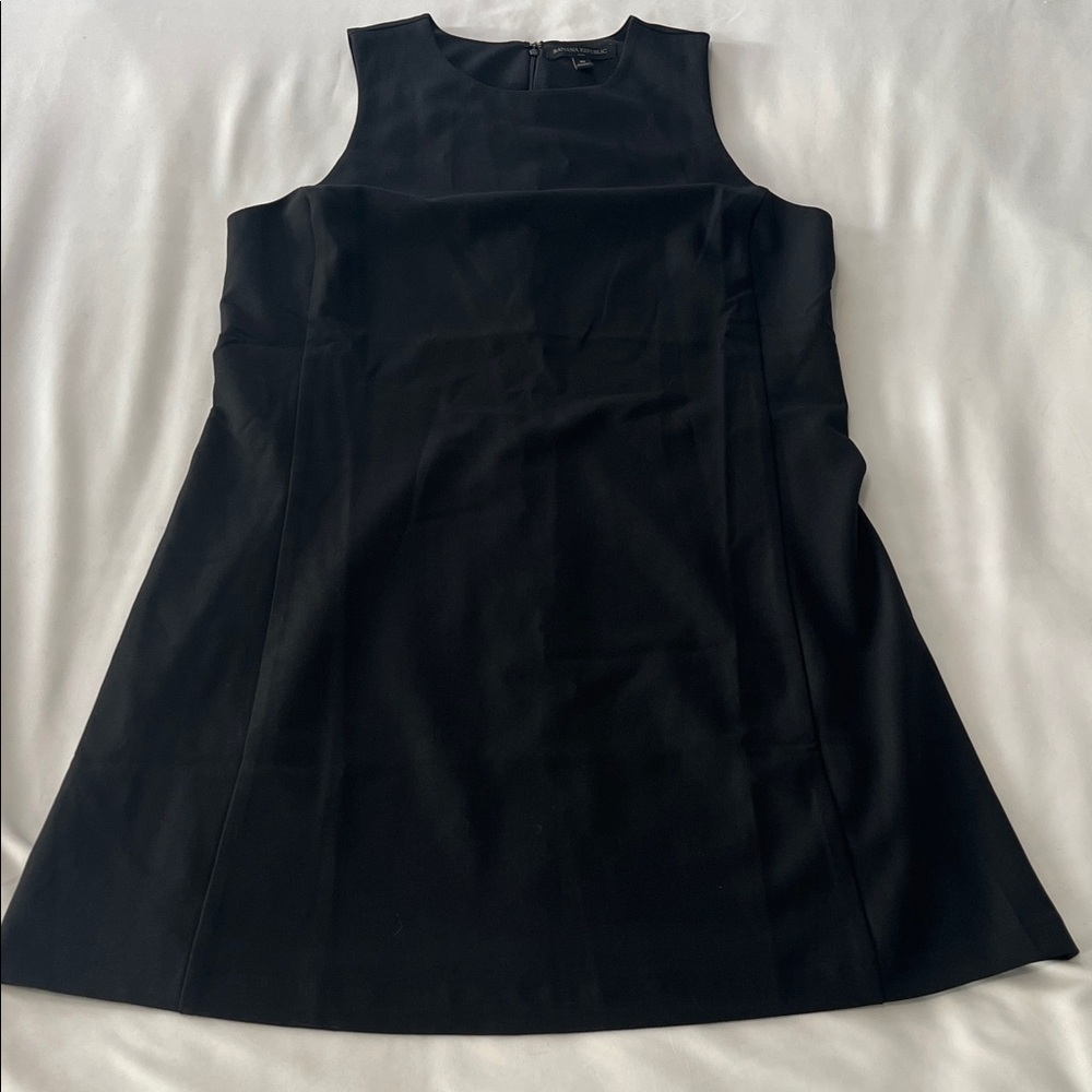 NWOT Banana Republic Factory Black Shift Dress